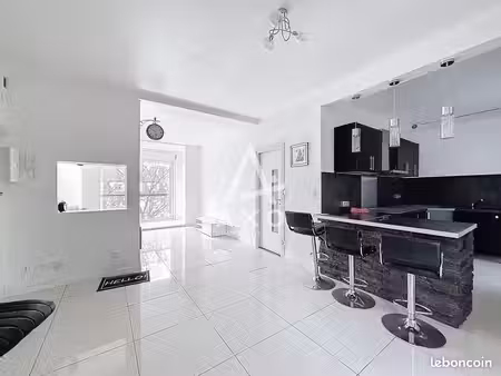 appartement 4 pièces 72 m²