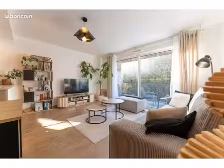 appartement 3 pièces 67 m²