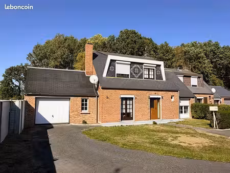 maison 7 pièces 90 m²