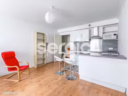 studio 1 pièce 34 m²