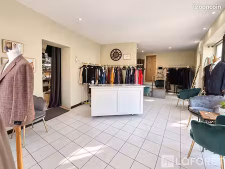 local commercial 48 m² epernay