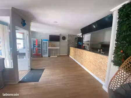local commercial / montmirail