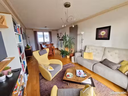 maison 7 pièces 161 m²