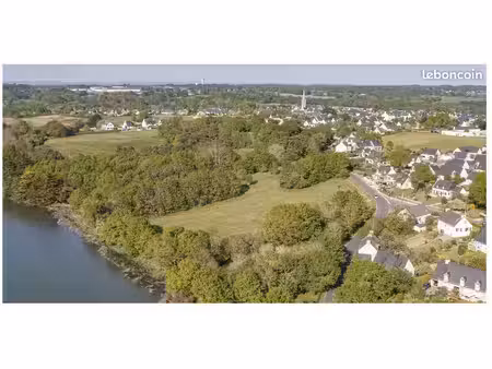 terrain à bâtir de 347 m² à plougoumelen (56)