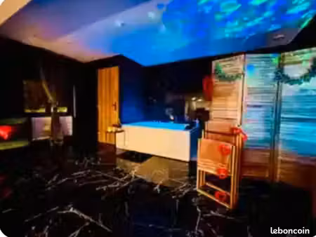 lot 2 love room