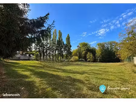 terrain 1900 m² fourmies