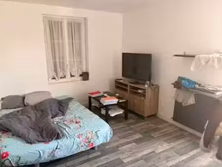 location appartement t1 meublé à mondeville (14120) : à louer t1 meublé / 14m² mondeville