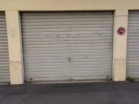 garage/box 16 m² reims