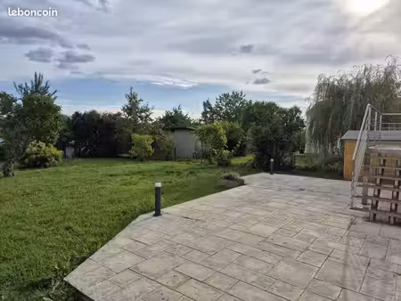 maison individuelle 4 chambres avec jardin à 10 mn de metz