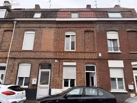 maison 4 pièces 75 m²