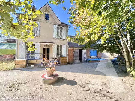 maison 5 pièces 93 m²
