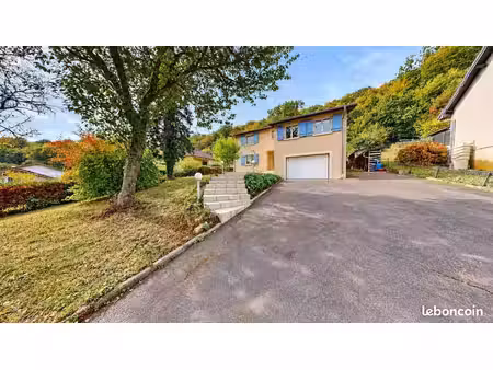 maison 7 pièces 165 m²
