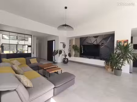 maison contemporaine de plain-pied à bouguenais -138 m² sur parcelle de 847 m²
