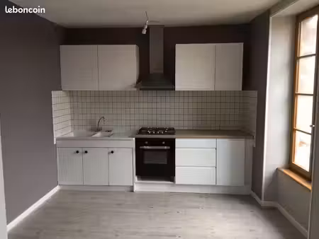 à louer f2 au breuil sur couze