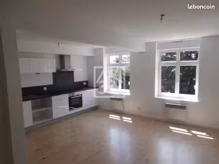 appartement 5 pièces 65 m²
