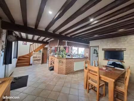 maison 4 pièces 130 m²