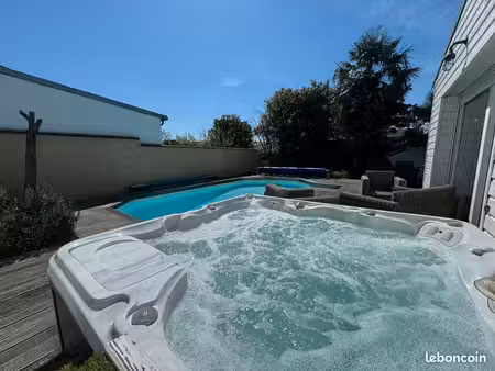 maison d’architecte – jardin  piscine et spa