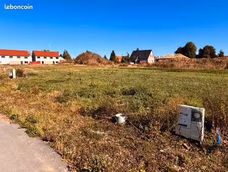 terrain 481 m² saultain