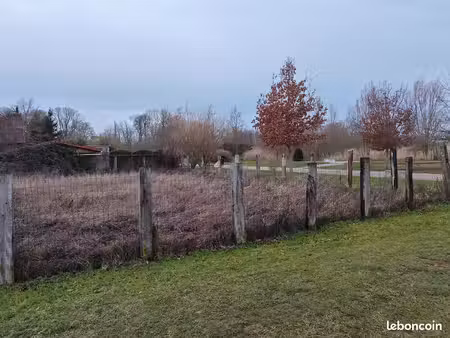 terrain à batir viabilisé 643 m² - estaires