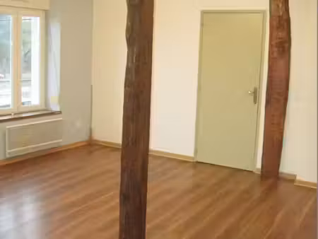 appartement f5 de 82m² à courcelles chaussy 57530