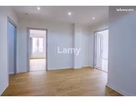 appartement 3 pièces 97 m²