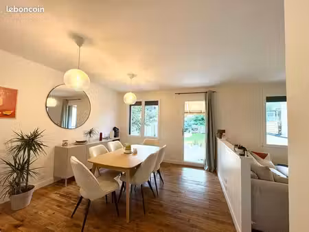 ? maison rénovée de 96 m² avec jardin  terrasse et garage