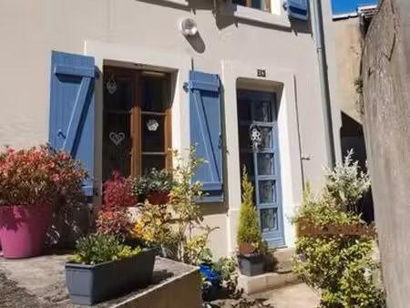 maison à louer dans le vieux hombourg-haut