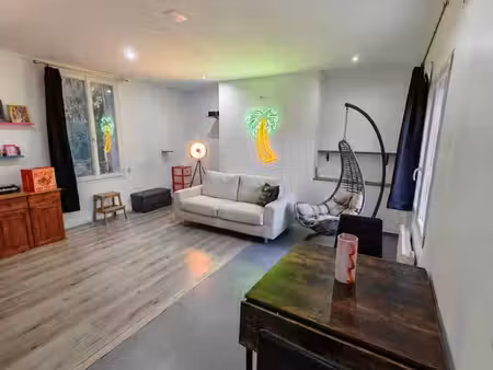 logement avec garage et terrasse