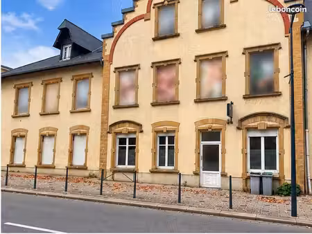 yutz - avenue des nations - local professionnel 58 m² - rdc
