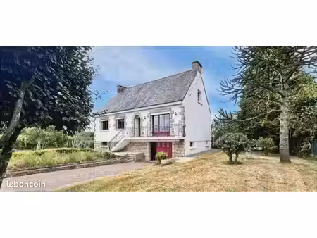 maison familiale avec grand terrain au cœur de languidic