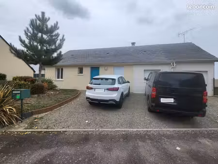maison de 100 m2 avec garage de 28 m2