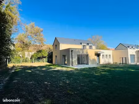 maison 5 pièces 148 m²