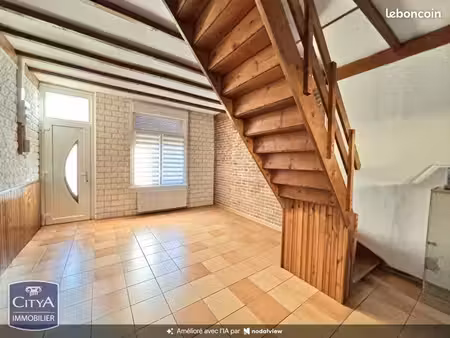 maison 7 pièces 90 m²