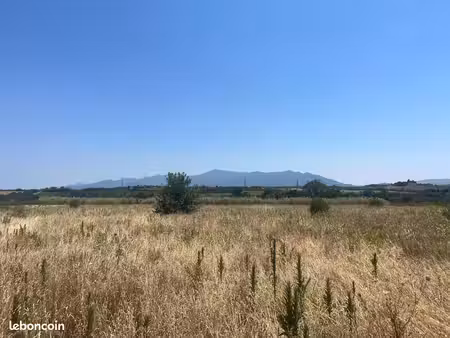 terrain 18900 m² trouillas