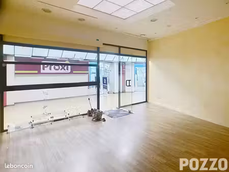 local commercial 31 m²