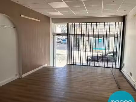 local commercial 69 m²