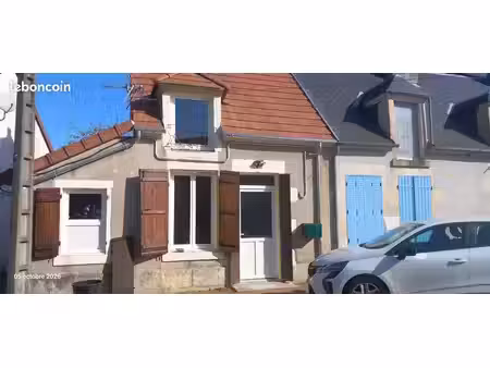 petite maison au calme avec grand jardin