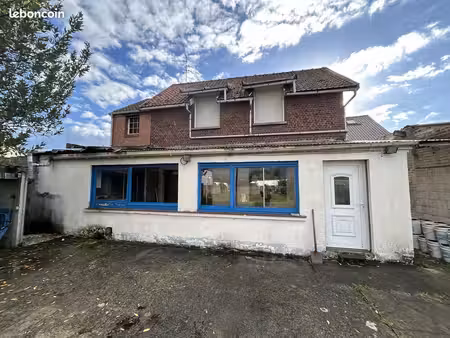 maison 8 pièces 241 m²