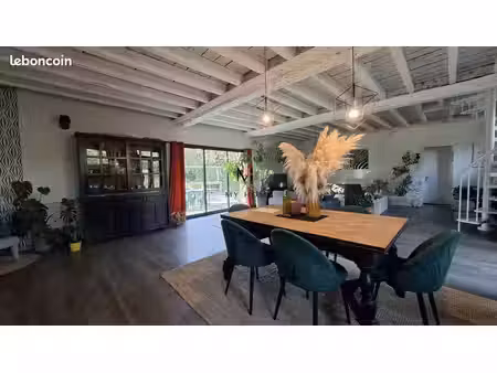 longère 8 pièces 213 m²