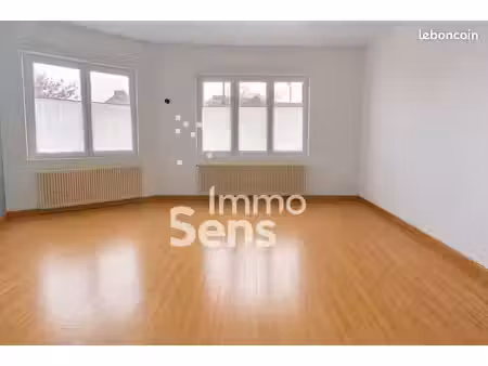 maison 5 pièces 85 m²