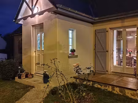 maison proche laval