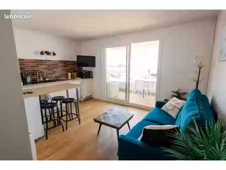 à louer -disponible jusqu'à fin mars 2027 – appartement avec terrasse et vue mer à pornich