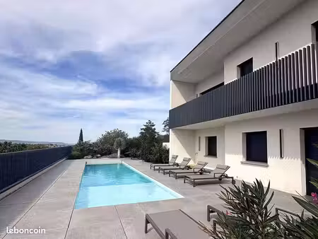 villa d'architecte 262 m² - veyre-monton - piscine  spa  vue