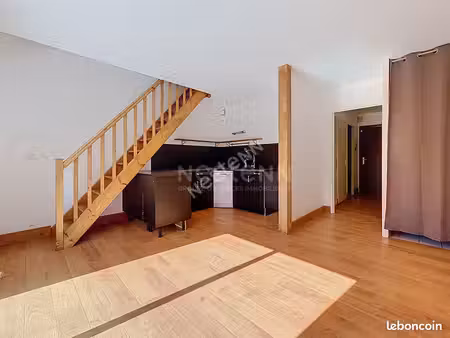 appartement 3 pièces 53 m²