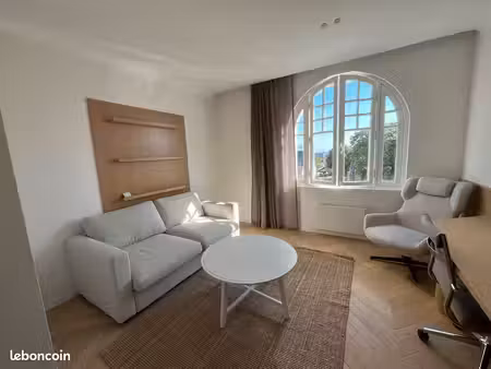 très bel appartement  hypercentre de larmor-plage