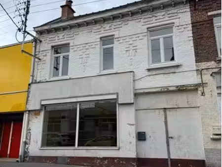 maison 100 m² à rénover – avion centre