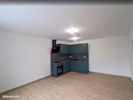 appartement t2 - 40.3 m2 - disponible de suite