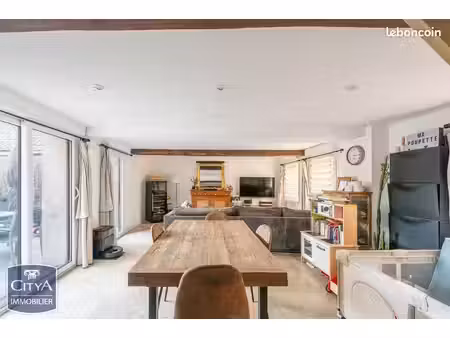 maison 4 pièces 74 m²