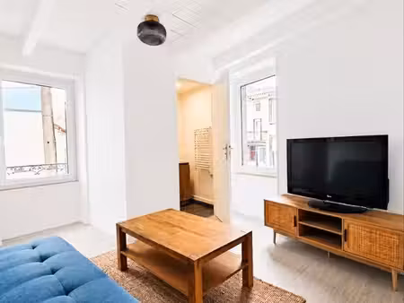 maison de bourg meublée 2 pièces 38m² – sayat