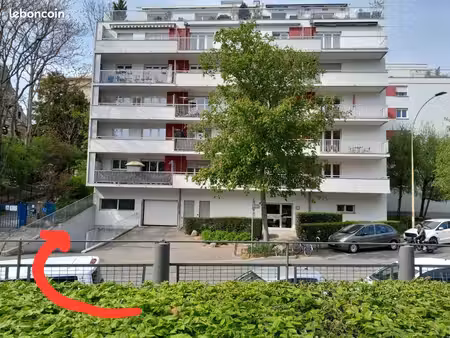 2 garages - box secteur koenigshoffen strasbourg